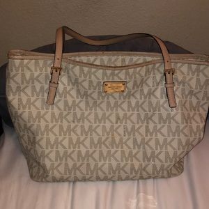 Michael Kors Tote